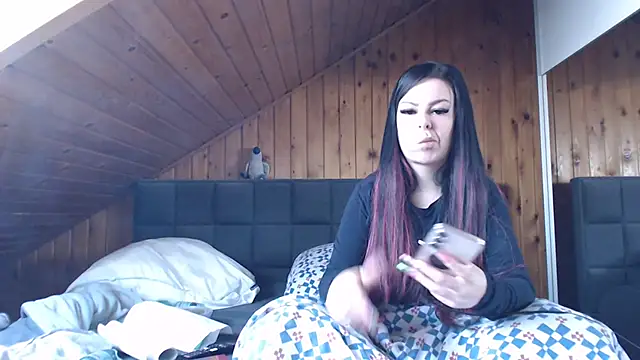 Snapshot of BoeseMoni1998 chatting on October 18, 10:16 am BoeseMoni1998 online show from October 18, 10:16 am