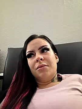 Snapshot of BoeseMoni1998 chatting on November 20, 7:46 pm BoeseMoni1998 online show from November 20, 7:46 pm