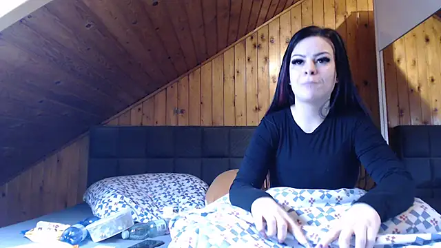 Snapshot of BoeseMoni1998 chatting on November 28, 11:02 am BoeseMoni1998 online show from November 28, 11:02 am