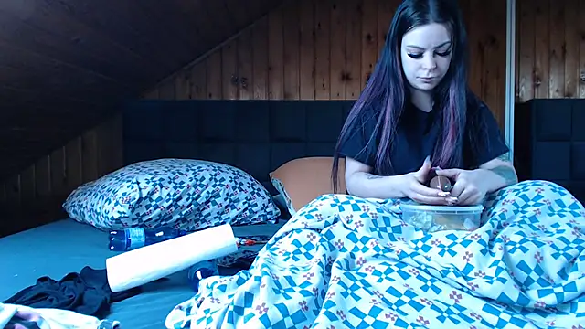 Snapshot of BoeseMoni1998 chatting on February 26, 7:18 am BoeseMoni1998 online show from February 26, 7:18 am