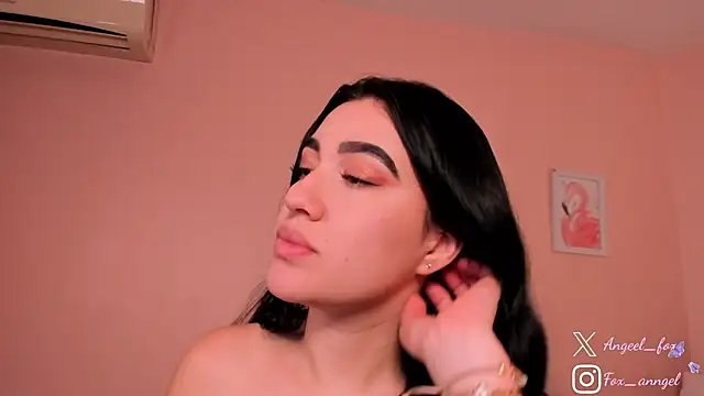 angeel fox online show from January 11, 5:51 pm