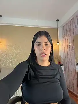 Cleopatra Fit online show from March 13, 10:22 am