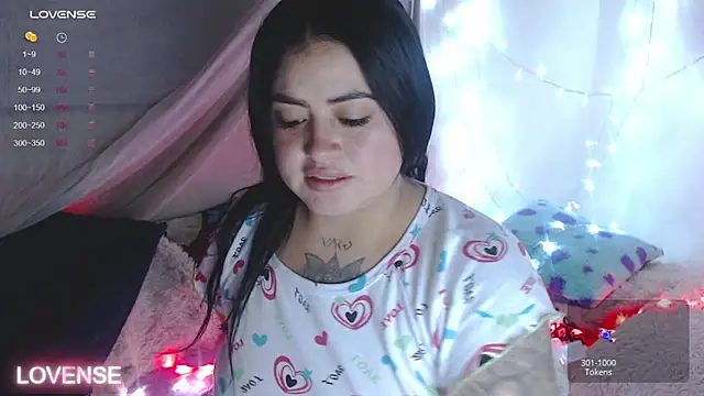 PamelaDoouce online show from January 2, 10:48 am