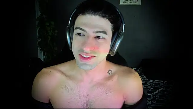 Snapshot of newjeff chatting on November 28, 12:41 pm newjeff online show from November 28, 12:41 pm