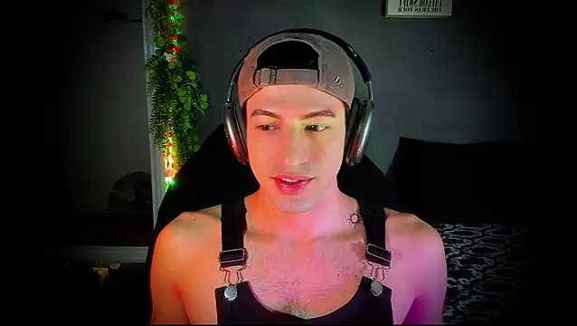 Snapshot of newjeff chatting on November 30, 3:05 pm newjeff online show from November 30, 3:05 pm