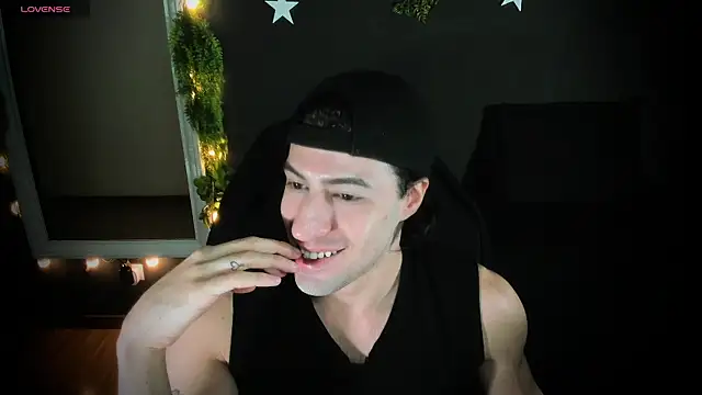 newjeff online show from May 2, 6:24 pm