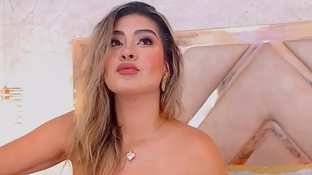 Snapshot of JoannaStanford chatting on November 7, 11:16 pm JoannaStanford online show from November 7, 11:16 pm