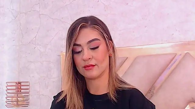 Snapshot of JoannaStanford chatting on November 30, 8:02 pm JoannaStanford online show from November 30, 8:02 pm