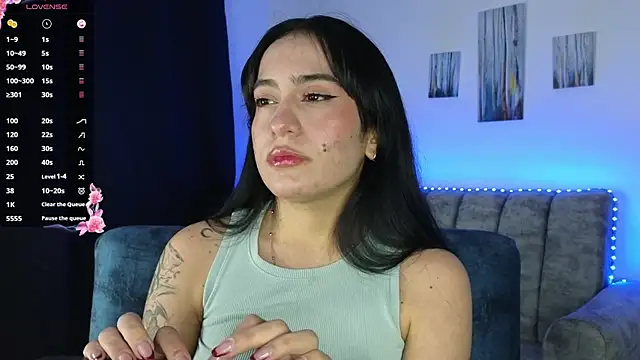 Snapshot of ZaraDames_ chatting on November 2, 3:09 am ZaraDames online show from November 2, 3:09 am