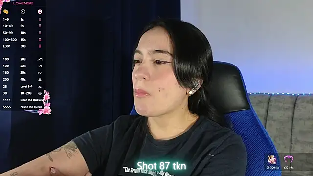 Snapshot of ZaraDames_ chatting on July 1, 2:02 am ZaraDames online show from July 1, 2:02 am