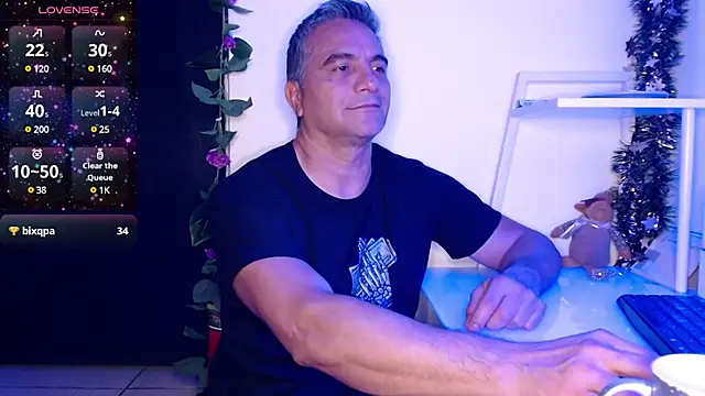 golden punisher online show from December 18, 9:14 am