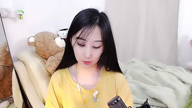 Snapshot of Alcohol_1 chatting on March 4, 2:10 pm Alcohol 1 online show from March 4, 2:10 pm