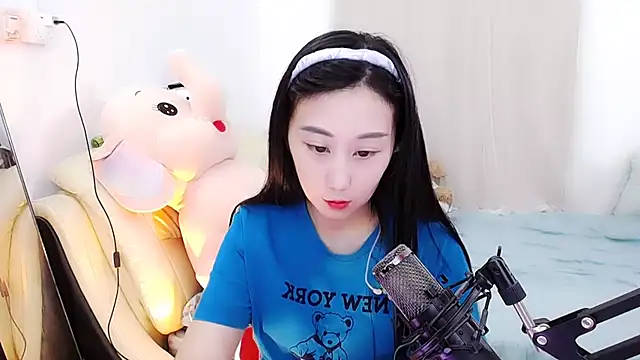 Snapshot of Alcohol_1 chatting on September 13, 1:44 pm Alcohol 1 online show from September 13, 1:44 pm