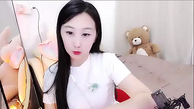 Snapshot of Alcohol_1 chatting on October 27, 1:59 pm Alcohol 1 online show from October 27, 1:59 pm