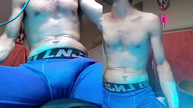 Snapshot of slendt94 chatting on January 18, 5:26 pm slendt94 online show from January 18, 5:26 pm