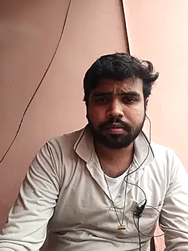 Snapshot of MeFeellove chatting on October 31, 9:10 am MeFeellove online show from October 31, 9:10 am