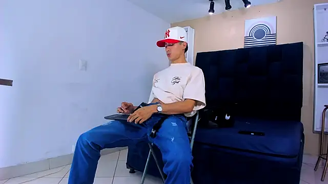 Jhonn Rhyss online show from February 27, 2:21 am