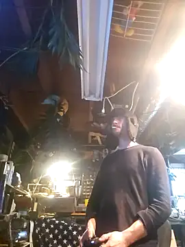 mrwinsalot88 online show from December 2, 6:41 am