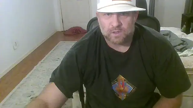 Snapshot of poundyouout69 chatting on February 15, 6:12 am poundyouout69 online show from February 15, 6:12 am