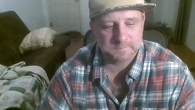 Snapshot of poundyouout69 chatting on February 12, 8:37 pm poundyouout69 online show from February 12, 8:37 pm