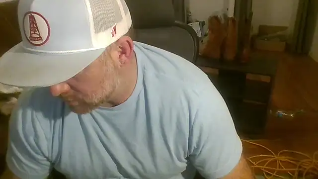 Snapshot of poundyouout69 chatting on March 5, 3:02 am poundyouout69 online show from March 5, 3:02 am