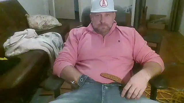 Snapshot of poundyouout69 chatting on March 7, 11:35 pm poundyouout69 online show from March 7, 11:35 pm