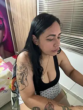 Snapshot of marta201_alfaro chatting on March 16, 2:44 pm marta201 alfaro online show from March 16, 2:44 pm