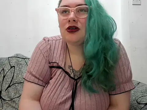 Bustycurves online show from April 29, 1:32 am