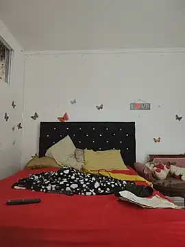 Snapshot of brigitht chatting on July 28, 8:52 pm brigitht online show from July 28, 8:52 pm