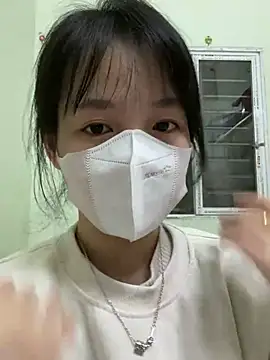 minmin2kk5 online show from February 17, 1:04 am