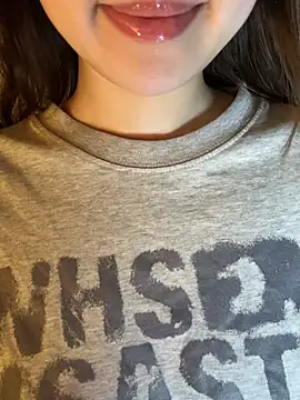 minmin2kk5 online show from June 24, 1:37 am