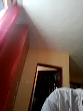 Snapshot of Freya_004 chatting on November 25, 9:31 am Freya 004 online show from November 25, 9:31 am