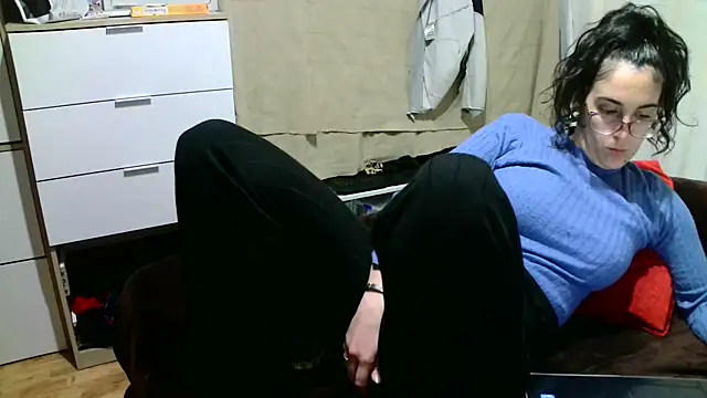 Snapshot of eljosipe chatting on January 4, 12:37 am eljosipe online show from January 4, 12:37 am