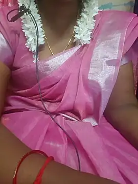 Snapshot of Janavi-janu chatting on October 30, 8:09 pm Janavi-janu online show from October 30, 8:09 pm