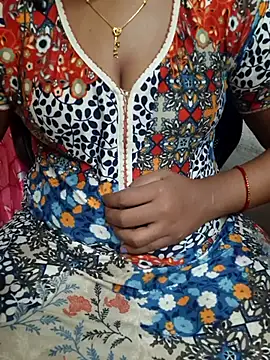 Snapshot of Janavi-janu chatting on November 6, 8:59 am Janavi-janu online show from November 6, 8:59 am