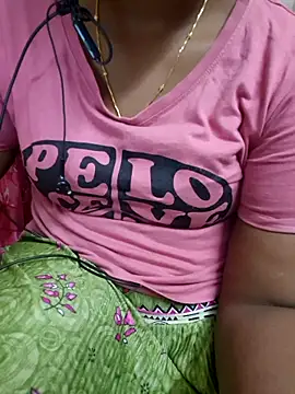 Snapshot of Janavi-janu chatting on November 8, 5:56 pm Janavi-janu online show from November 8, 5:56 pm