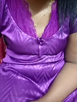 Snapshot of Janavi-janu chatting on November 9, 7:12 pm Janavi-janu online show from November 9, 7:12 pm