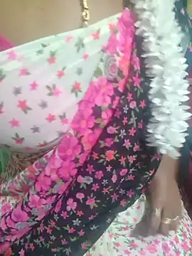 Snapshot of Janavi-janu chatting on November 26, 6:20 pm Janavi-janu online show from November 26, 6:20 pm