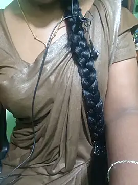 Snapshot of Janavi-janu chatting on December 1, 6:57 pm Janavi-janu online show from December 1, 6:57 pm