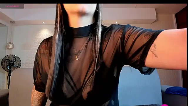 violet scott online show from March 17, 10:49 am