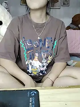 cream1299 online show from May 18, 10:10 am