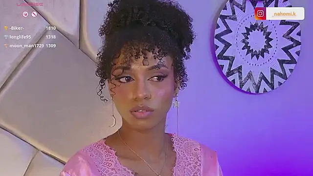 Snapshot of Nahomi_King chatting on February 22, 3:58 pm Nahomi King online show from February 22, 3:58 pm