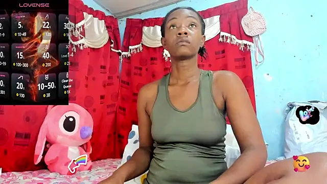 Sandyhamilttoon online show from October 25, 5:30 pm