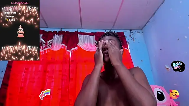 Sandyhamilttoon online show from November 1, 5:04 pm