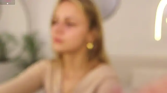 Wendy D0ll online show from May 4, 9:11 pm