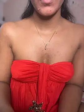 Snapshot of Goddess_sneha chatting on June 21, 7:16 pm Goddess sneha online show from June 21, 7:16 pm