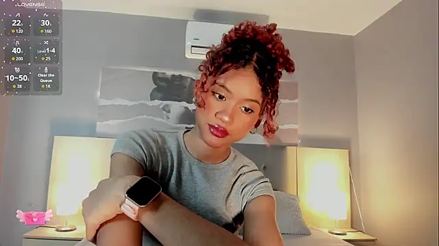 Aprillbrunette online show from December 5, 2:42 am