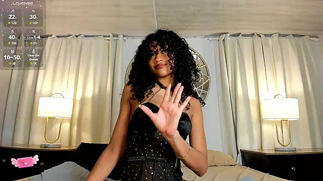 Snapshot of Aprillbrunette chatting on July 6, 3:03 pm Aprillbrunette online show from July 6, 3:03 pm