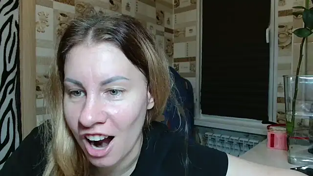 TherestlessKitty online show from May 26, 10:17 pm