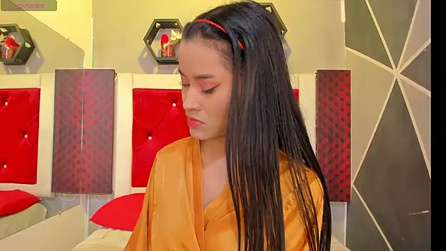 Karoll014 online show from September 10, 11:43 am